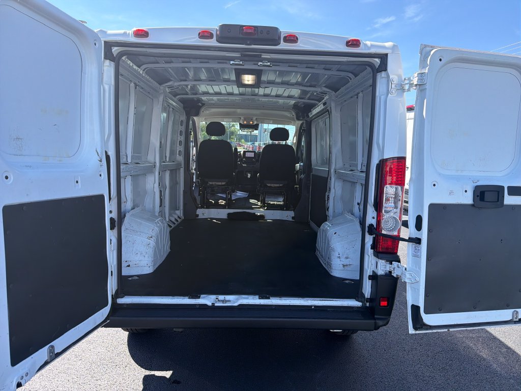 Used 2023 RAM ProMaster 1500 w/ Driver Convenience Group FWD image 9