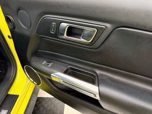 Used 2021 Ford Mustang GT Premium image 18