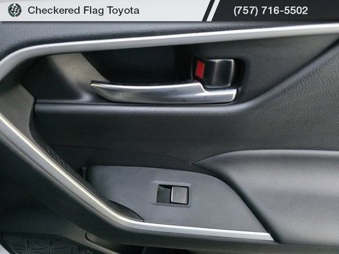 Used 2024 Toyota RAV4 XLE Premium image 51