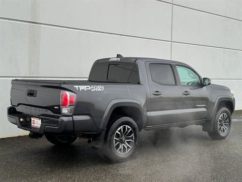 Certified 2020 Toyota Tacoma TRD Sport image 7