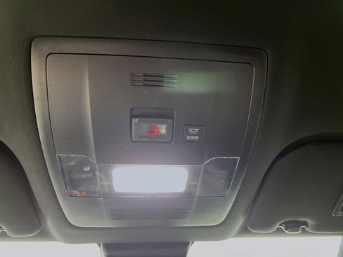 Used 2022 Lexus IS 300 image 21