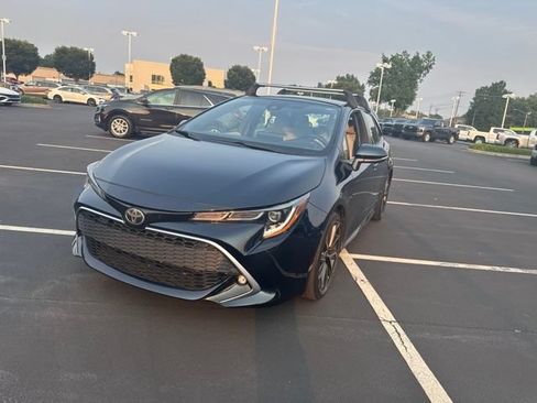 Used 2020 Toyota Corolla XSE w/ XSE Preferred Package FWD image 9