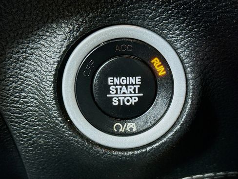 Used 2019 Dodge Challenger R/T Scat Pack image 21