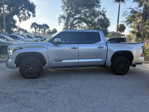 Used 2025 Toyota Tundra Platinum AWD/4WD image 4