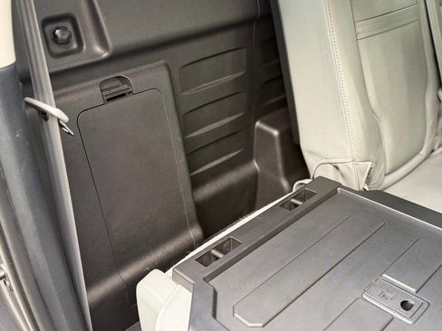 Used 2012 Toyota Tundra Limited w/ Platinum Pkg image 70