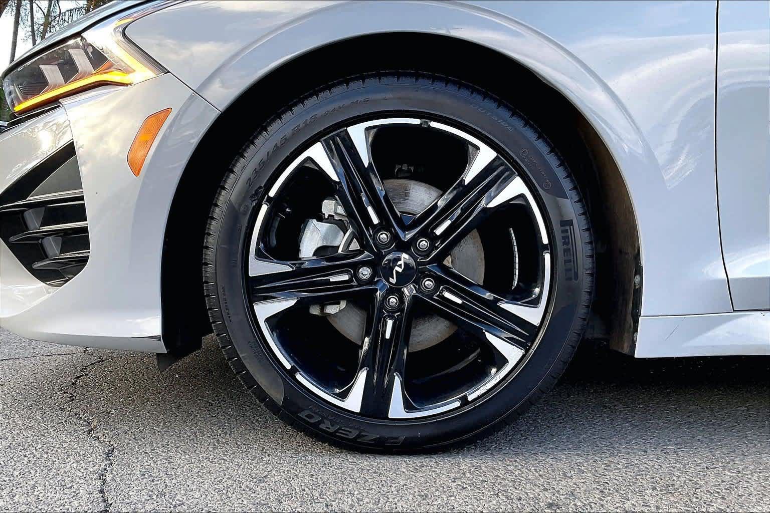 Used 2023 Kia K5 GT-Line w/ GT-Line Premium Package AWD/4WD image 8