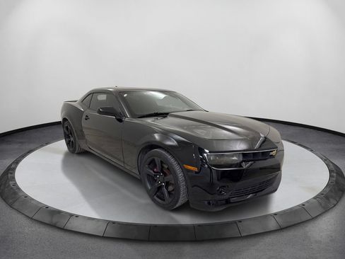 Used 2014 Chevrolet Camaro LT w/ RS Package RWD image 3