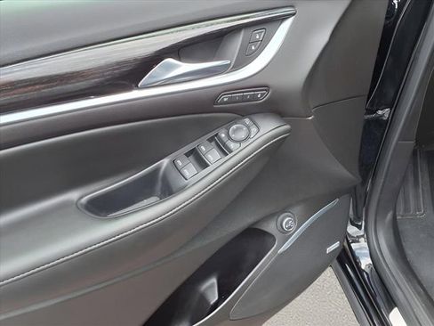 Used 2021 Buick Enclave Avenir image 18