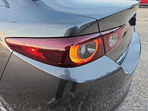 New 2026 MAZDA MAZDA3 2.5 S Preferred image 36
