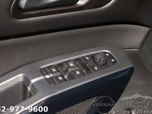 New 2026 Nissan Pathfinder SV AWD/4WD image 10