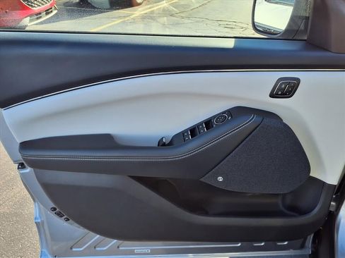 Used 2021 Ford Mustang Mach-E Premium image 13