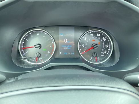 Used 2022 Toyota RAV4 XLE AWD/4WD image 12