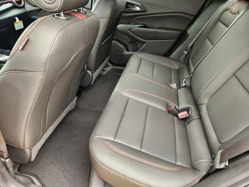 New 2026 Chevrolet Trax RS w/ Sunroof Package FWD image 20