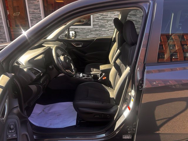 Used 2021 Subaru Forester Premium AWD/4WD image 12