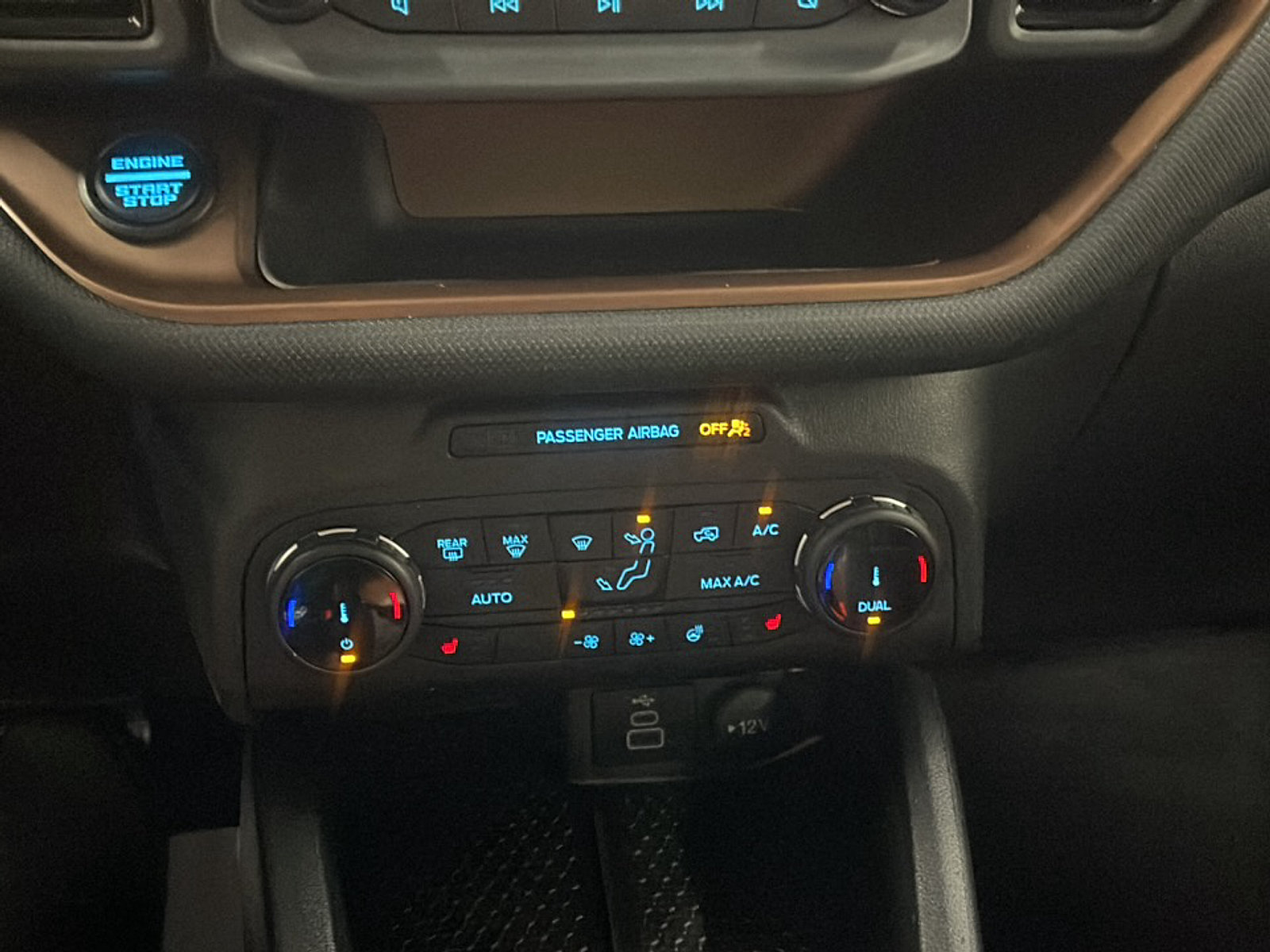 Used 2024 Ford Bronco Sport Outer Banks AWD/4WD image 10