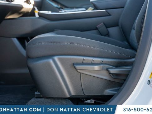 New 2026 Chevrolet Equinox LT image 20