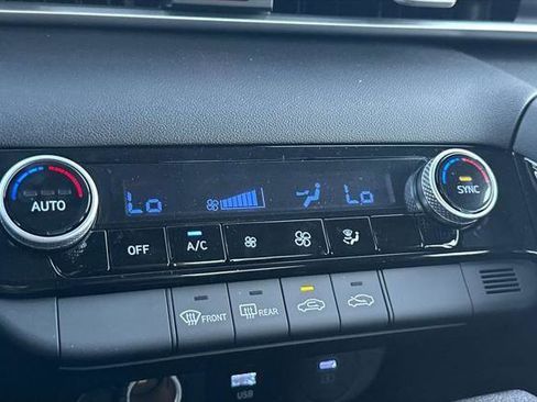 New 2026 Hyundai Elantra Blue image 16