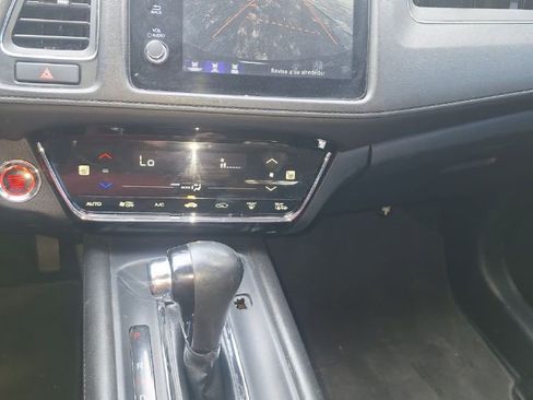 Used 2021 Honda HR-V EX-L image 5