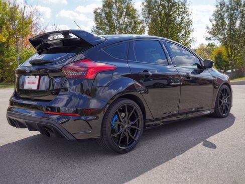 Used 2017 Ford Focus RS image 8