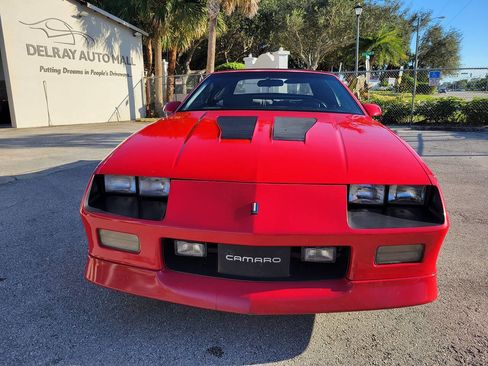 Used 1989 Chevrolet Camaro IROC-Z image 13