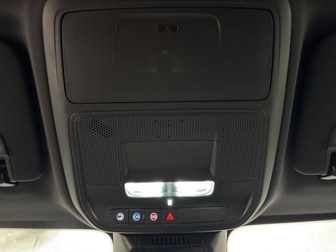 New 2026 Chevrolet Equinox LT w/ Convenience Package II image 19