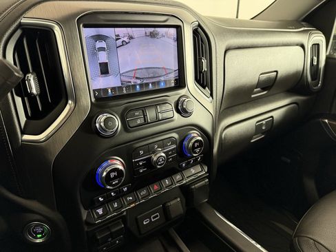 Used 2022 GMC Sierra 2500 Denali image 34