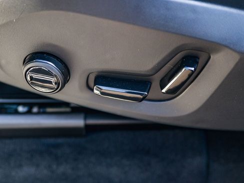 Used 2026 Volvo XC90 B5 Core image 23