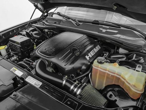 Used 2014 Dodge Challenger R/T image 34