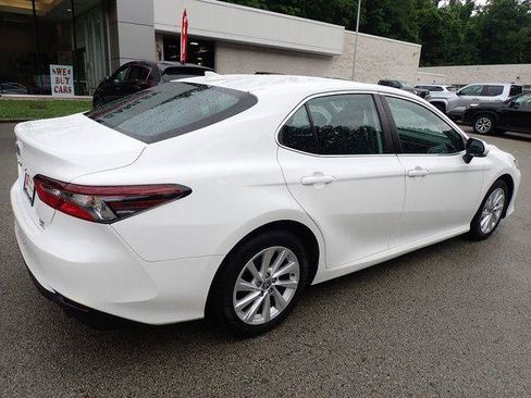 Certified 2023 Toyota Camry LE w/ Convenience Package AWD/4WD image 4