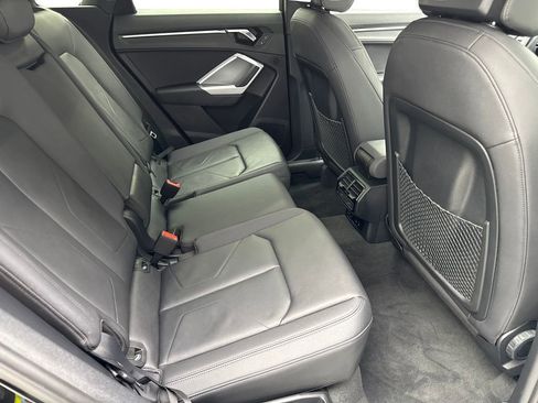 Used 2020 Audi Q3 2.0T Premium w/ Convenience Package image 39