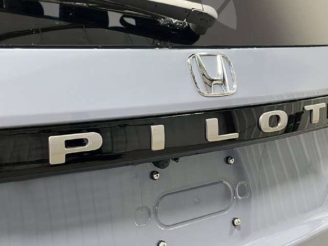 New 2026 Honda Pilot Elite image 7