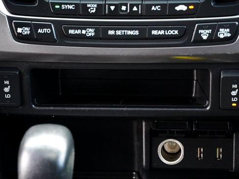 Used 2018 Honda Pilot EX-L image 39