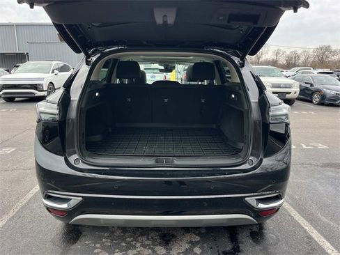 Used 2023 Buick Envision Avenir image 12