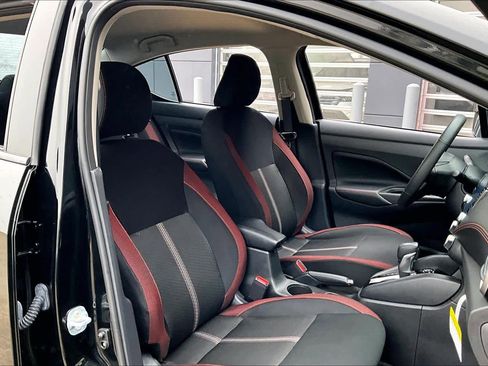 Used 2025 Nissan Versa SR w/ Trunk Package image 8