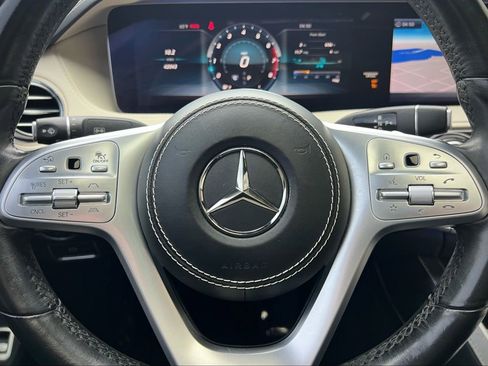 Used 2018 Mercedes-Benz S 560 Sedan image 56