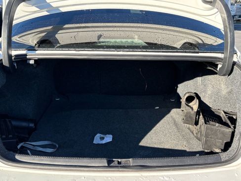 Used 2015 Volkswagen Passat 1.8T Wolfsburg Edition image 12