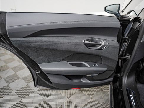 New 2026 Audi RS e-tron GT performance AWD/4WD image 22