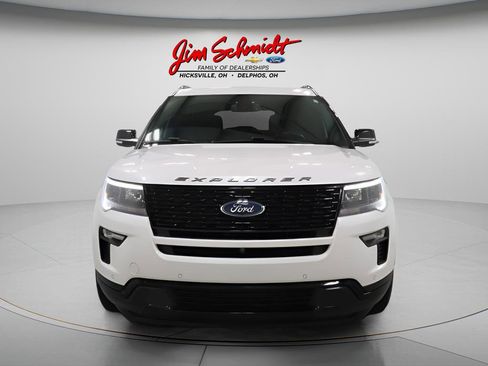 Used 2018 Ford Explorer Sport w/ Equipment Group 401A AWD/4WD image 3