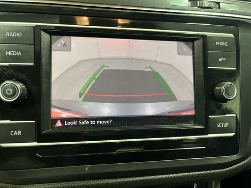 Used 2019 Volkswagen Tiguan S AWD/4WD image 33
