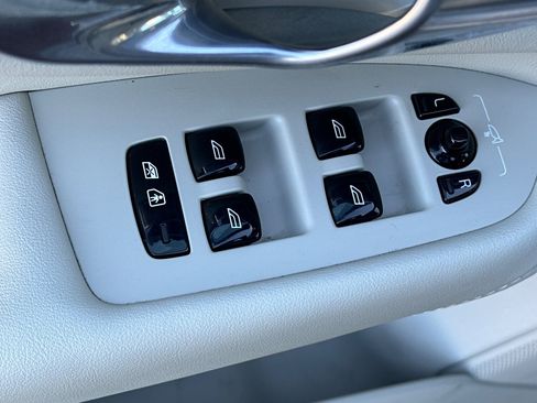 Used 2023 Volvo XC90 T8 Core image 15