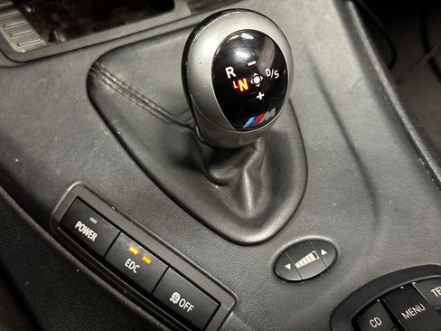 Used 2009 BMW M3 Convertible image 34