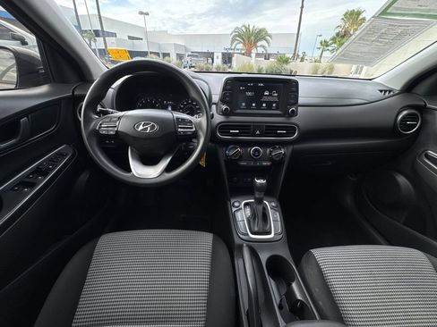Used 2021 Hyundai Kona SE AWD/4WD image 19