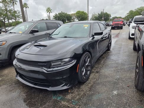 Used 2021 Dodge Charger GT w/ Driver Convenience Group image 4