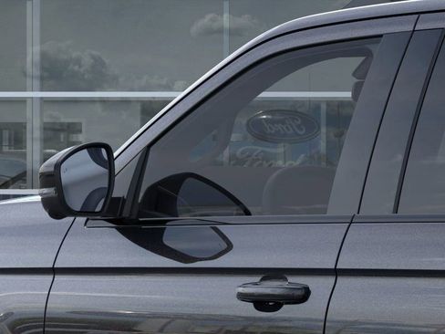 New 2025 Ford Expedition Platinum w/ Stealth Performance Package image 21