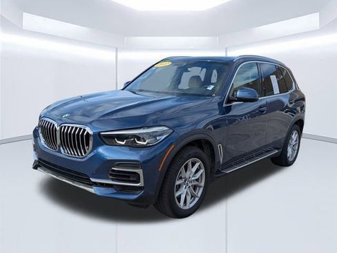 Used 2022 BMW X5 xDrive40i w/ Premium Package AWD/4WD image 8