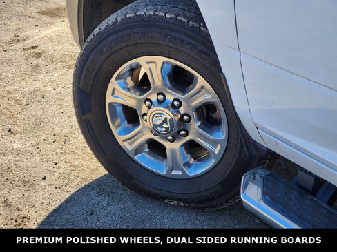 Used 2024 RAM 2500 Big Horn image 11