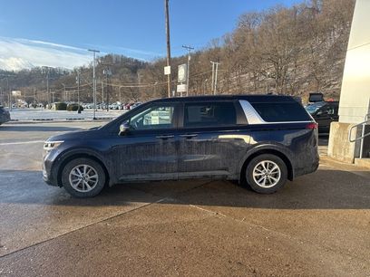 Used 2024 Kia Carnival LX