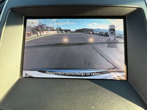 Used 2020 Ford Edge SEL AWD/4WD image 19