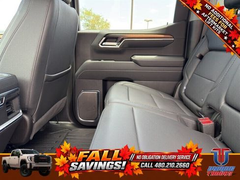 Used 2025 GMC Sierra 1500 Denali w/ Technology Package AWD/4WD image 22