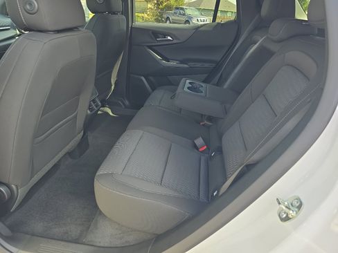 New 2026 Chevrolet Equinox LT w/ Safety and Technology Package AWD/4WD image 17